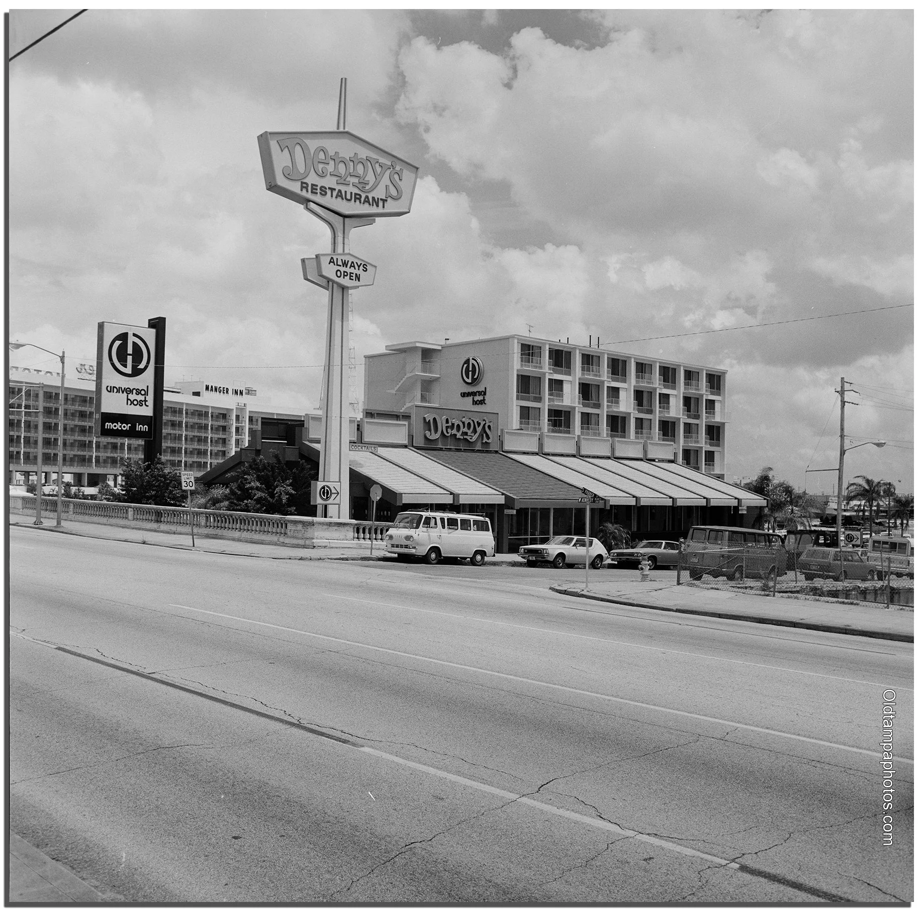 Denny's Restaurant, 102 S. Parker Street, Tampa — Old Tampa Photos